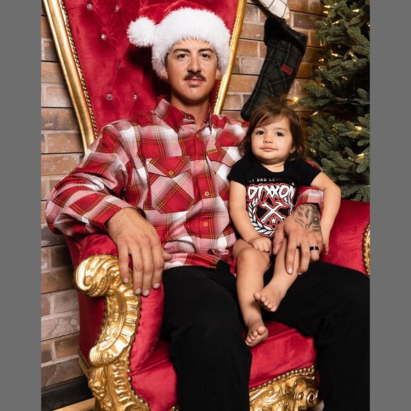 DIXXON FLANNEL - NOEL Flannel Shirt - Men's Medium - Picture 14 of 14